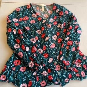 Size XS Matilda Jane Hunter Green Floral Blouse